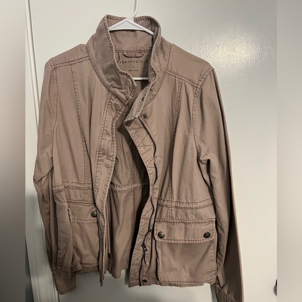 Aeropostale lightweight jacket. Size Large